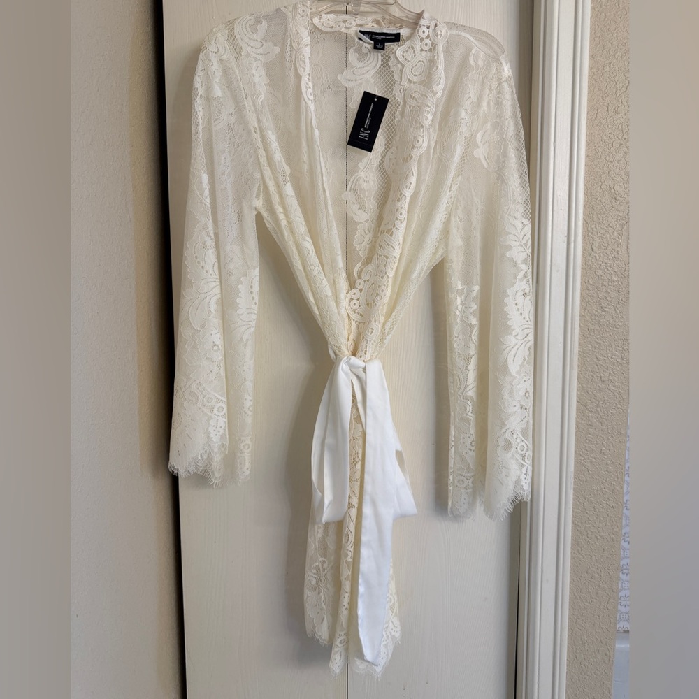 Bridal Lace Tie-Front Robe - Ivory size Large